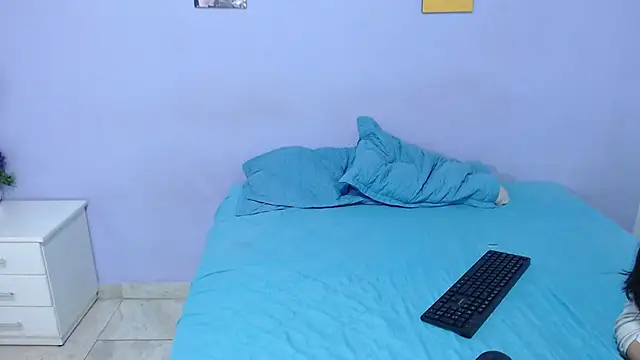 onixandghosty1 online show from October 29, 8:22 pm