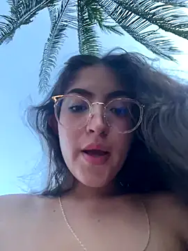 Gaby-Herrera online show from October 19, 10:45 pm