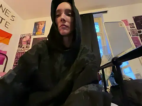 Styxlust online show from April 12, 6:33 pm