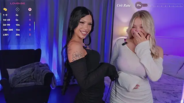 venomeowww   online show from June 27, 3:18 am