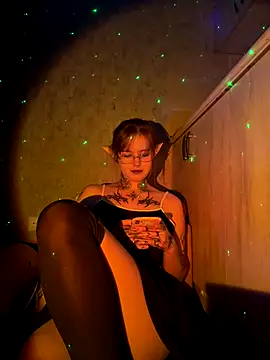 n1ghtcloud online show from November 1, 11:31 pm