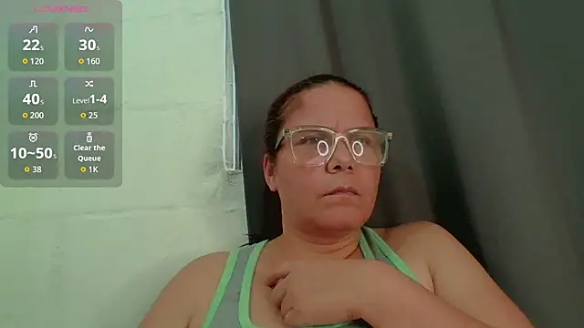 latinamaster online show from October 9, 10:03 pm