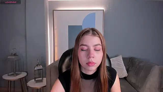 TiffannySins online show from January 17, 4:09 am