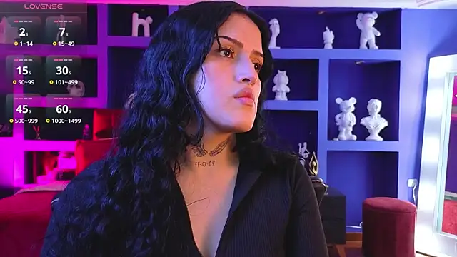 sari belle online show from October 18, 9:05 pm