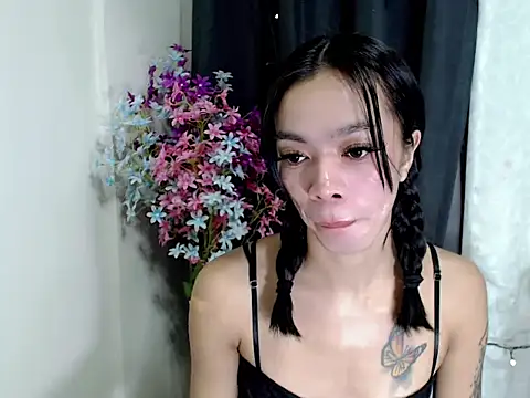 diamondnaked  online show from October 30, 6:42 pm