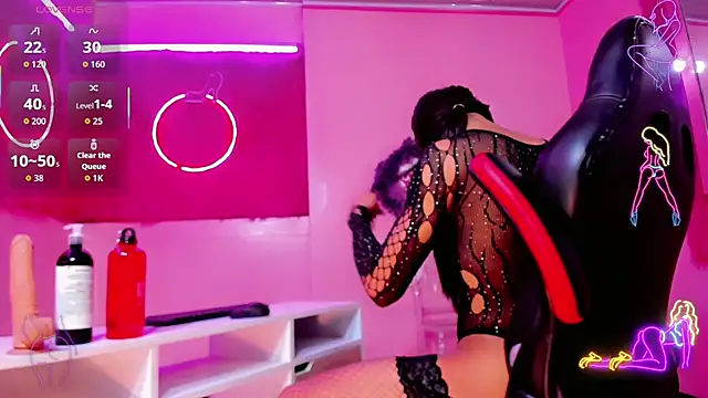 Natasha clifford online show from September 19, 3:27 am