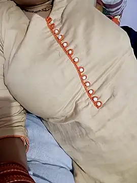 angry couplez online show from February 20, 5:25 pm