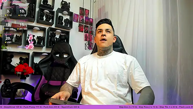 Sarahandzack online show from October 10, 9:52 pm