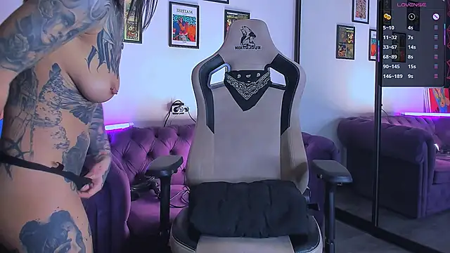 crazy Babyy6996 online show from September 22, 10:46 am