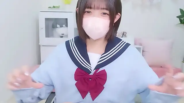 Hinata Sun online show from October 5, 11:37 am