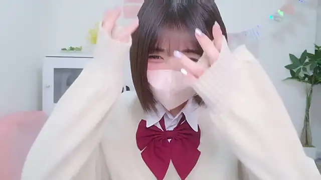 Hinata Sun online show from October 23, 11:27 am