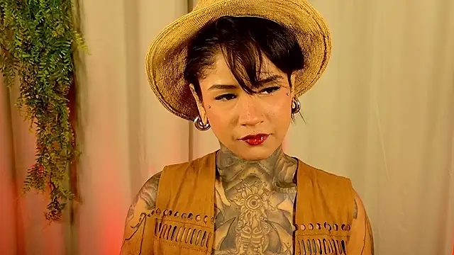 xbigpeach online show from July 10, 2:12 am