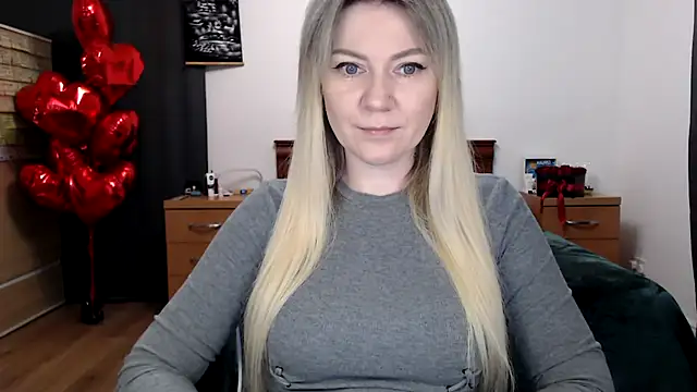 ParadiseAlina online show from February 8, 6:00 pm