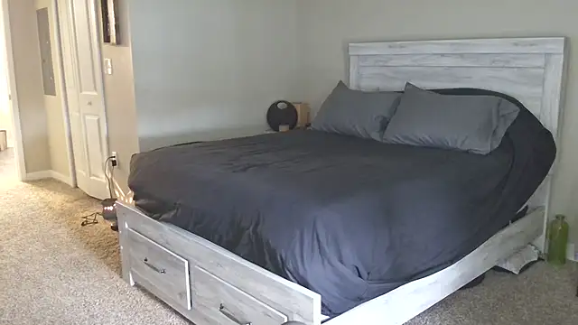 Calimarina online show from November 29, 6:56 pm