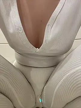 Cumonmme online show from November 30, 9:52 pm