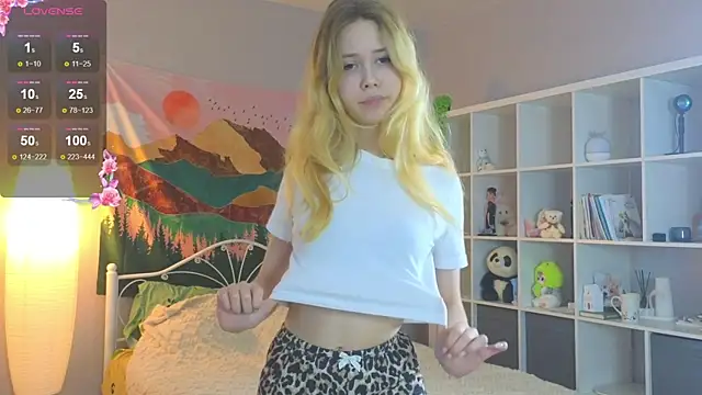 Wendy Cutie online show from September 15, 5:09 pm