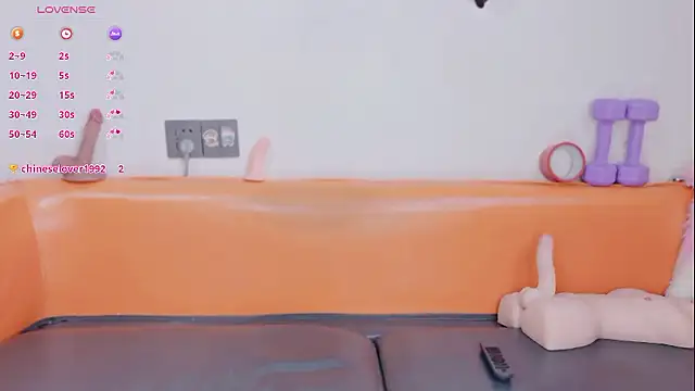 xiaoxun520 online show from January 11, 1:05 pm