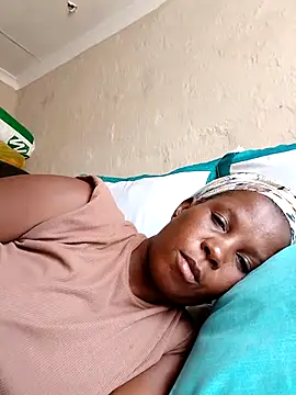 sweetdebbiexxxx online show from February 8, 1:04 pm