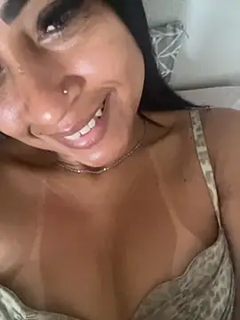 Katianesantos online show from October 1, 10:20 am