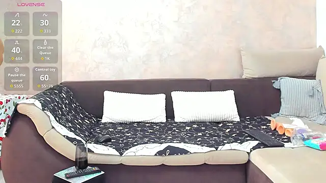 Alexya Kat online show from November 3, 7:45 am