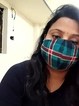 Shikha-mehra7 online show from January 14, 9:14 am