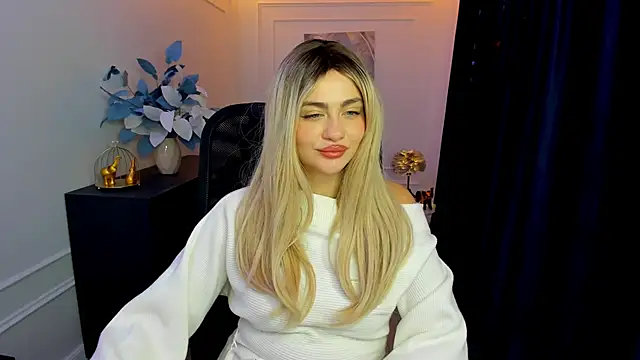 LeslieMineg online show from November 23, 7:59 pm