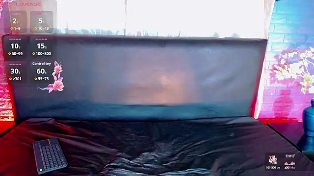 Cristal Villael online show from September 17, 3:37 am