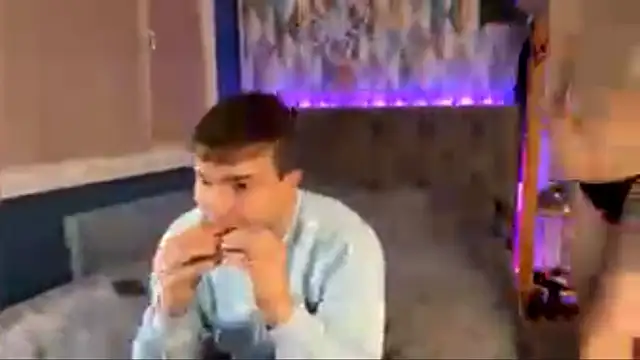 viktor alice online show from November 24, 7:38 pm