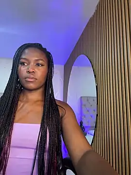 eliza eup online show from June 18, 6:13 pm