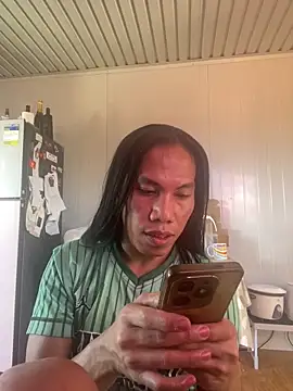 miss ele online show from April 3, 2:42 am