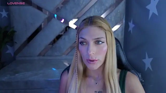 Candy kush t online show from February 6, 8:45 pm