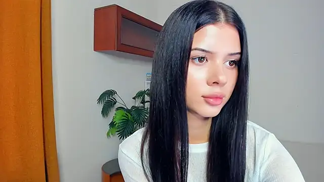 JoCauterucci online show from September 17, 6:55 am