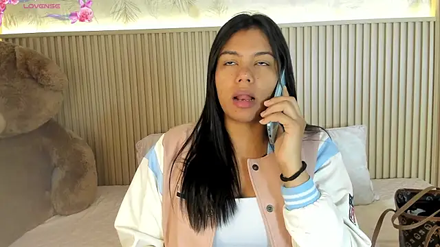 Liss-Reyes online show from July 20, 1:35 pm