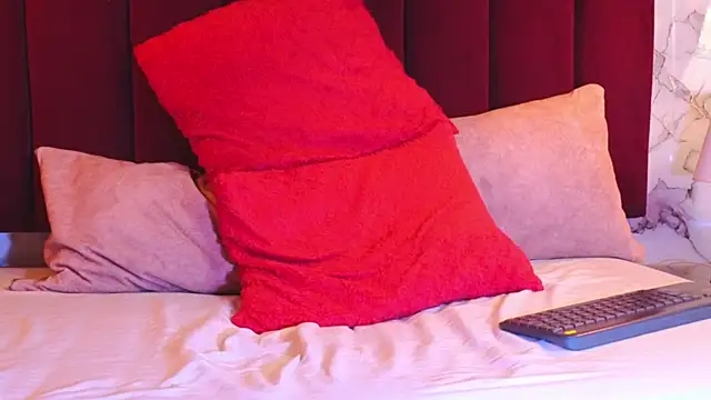 JeyJVazquez  online show from February 4, 1:58 pm