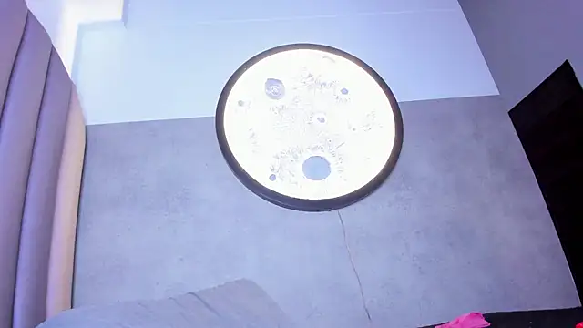 honny 23 online show from April 17, 10:01 pm