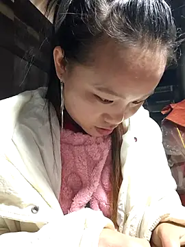 liu-liusexy online show from February 3, 6:40 am