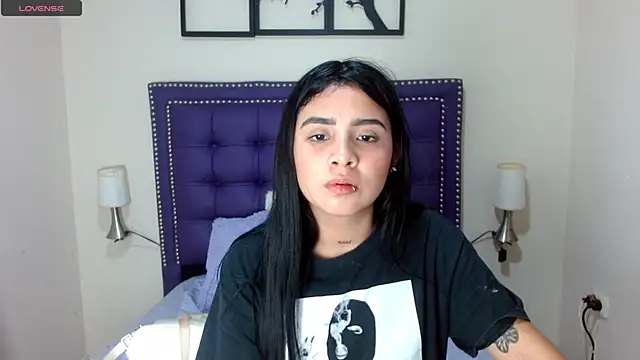 gracewoe online show from November 25, 3:31 am