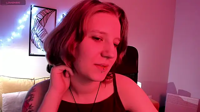 Hailey Foxy online show from October 19, 9:33 am