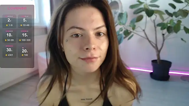 ChloeSummers online show from November 3, 9:46 am