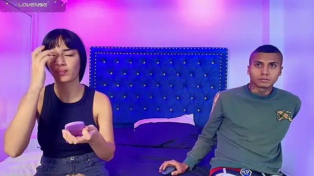 Damian and roxanne online show from March 17, 12:42 pm