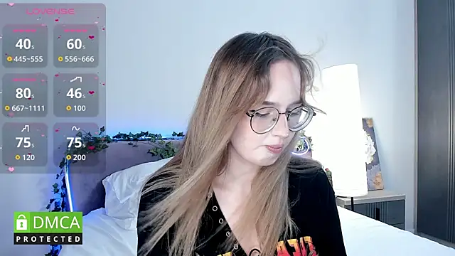 KyotoGlow online show from September 20, 8:45 am