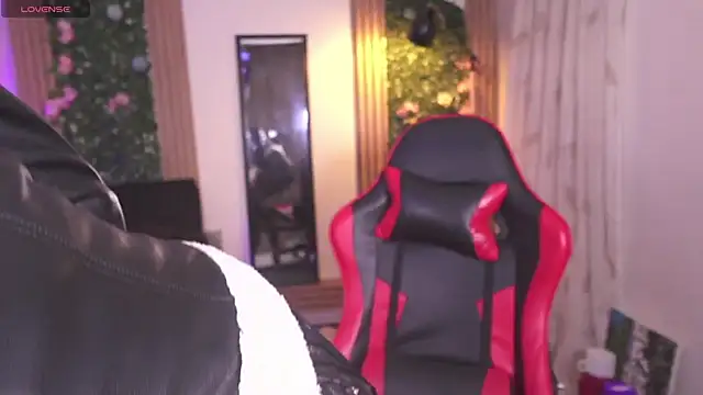 AnnaKimm online show from November 22, 12:02 am