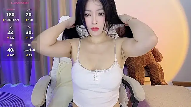 MoLi0066 online show from September 26, 1:03 am