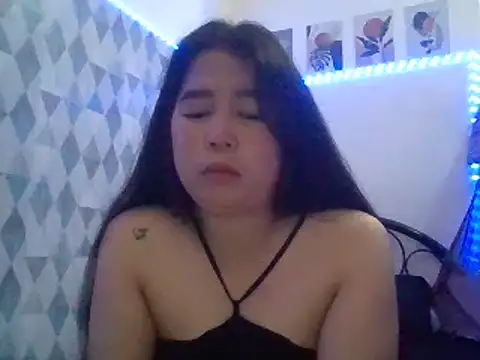 Asianhotskinny online show from August 3, 5:33 am