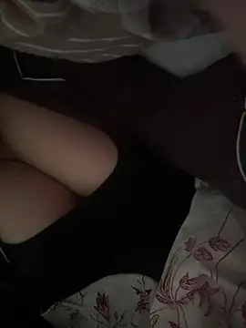 Chaudasse755 online show from February 4, 10:40 am