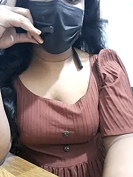 BeautyGirl sara online show from October 4, 5:17 pm