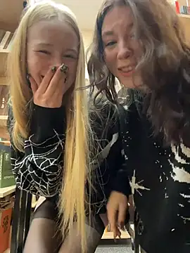 Mimiumuy online show from November 1, 3:05 pm