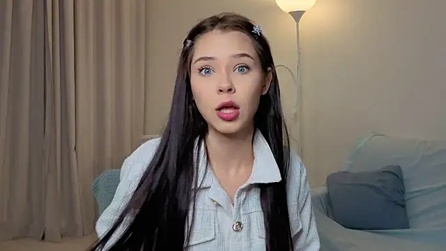 slyshypie online show from October 5, 1:38 pm