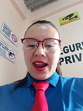 Hannah-colx online show from October 2, 1:38 pm