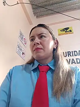 Hannah-colx online show from March 27, 4:19 pm